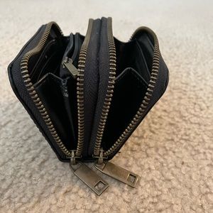 Black compact wallet